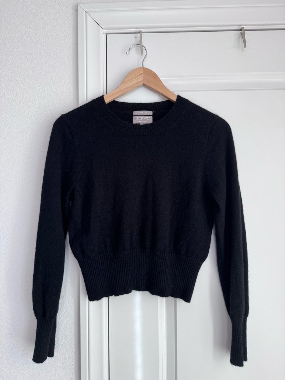 J Crew Cashmere Cropped Fit Crewneck Sweater Size M